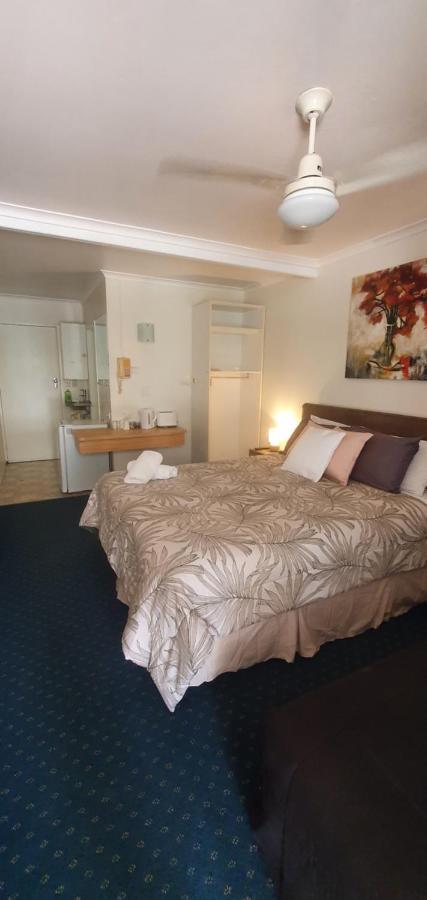 Bargara Motor Inn - Pet Friendly Екстериор снимка